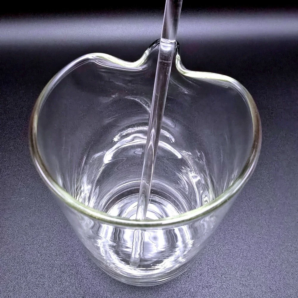 Hand Blown Clear Glass Heart Rim Cocktail Mixing Pitcher with Glass Stir Rod‎